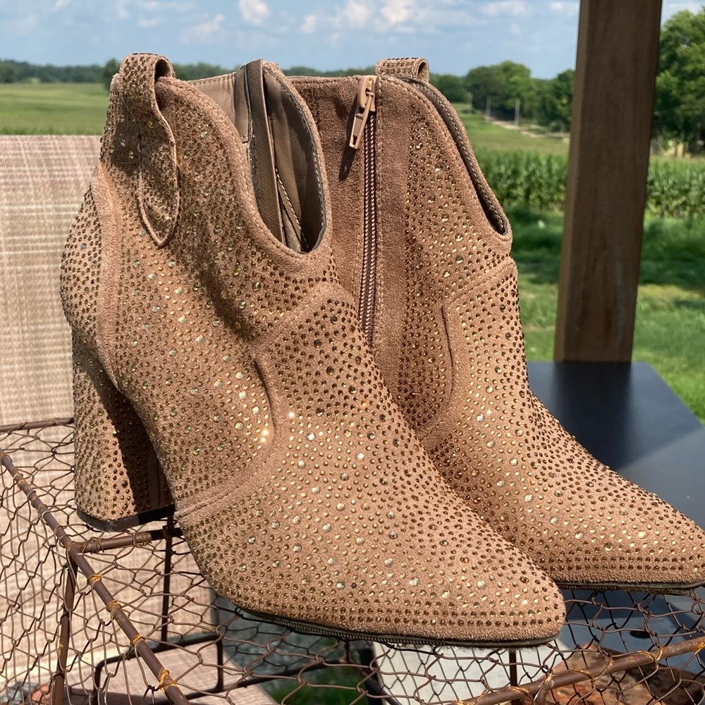 Pierre Dumas booties